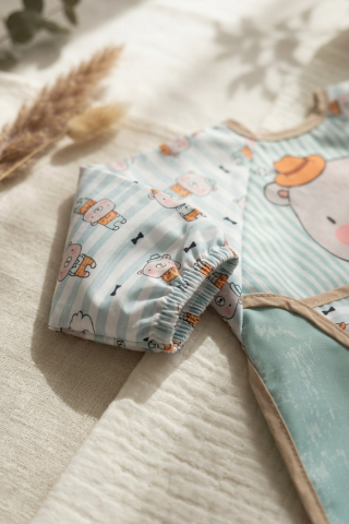 Little Gentleman Ayıcık Figürlü Uzun Kollu Bebek Mama Önlüğü - Sıvı Geçirmez, Leke Tutmaz Ve Cepli Beslenme Önlüğü 6-24 Ay