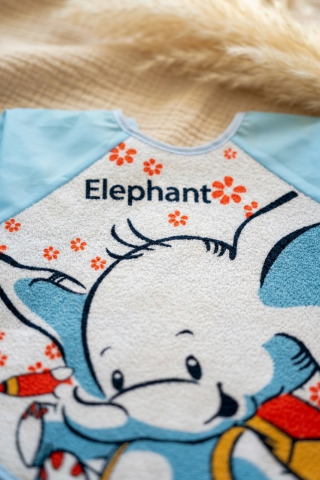 Mavi Elephant Karakterli Sıvı Geçirmez Kollu Bebek Yemek Ve Boyama Önlüğü - Blw Uyumlu Leke Tutmaz Mama Önlüğü 6-24 Ay