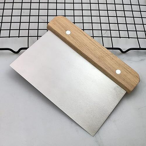 Metal Hamur Kazıyıcı 14 cm Ölçekli Ahşap Saplı Paslanmaz Çelik
